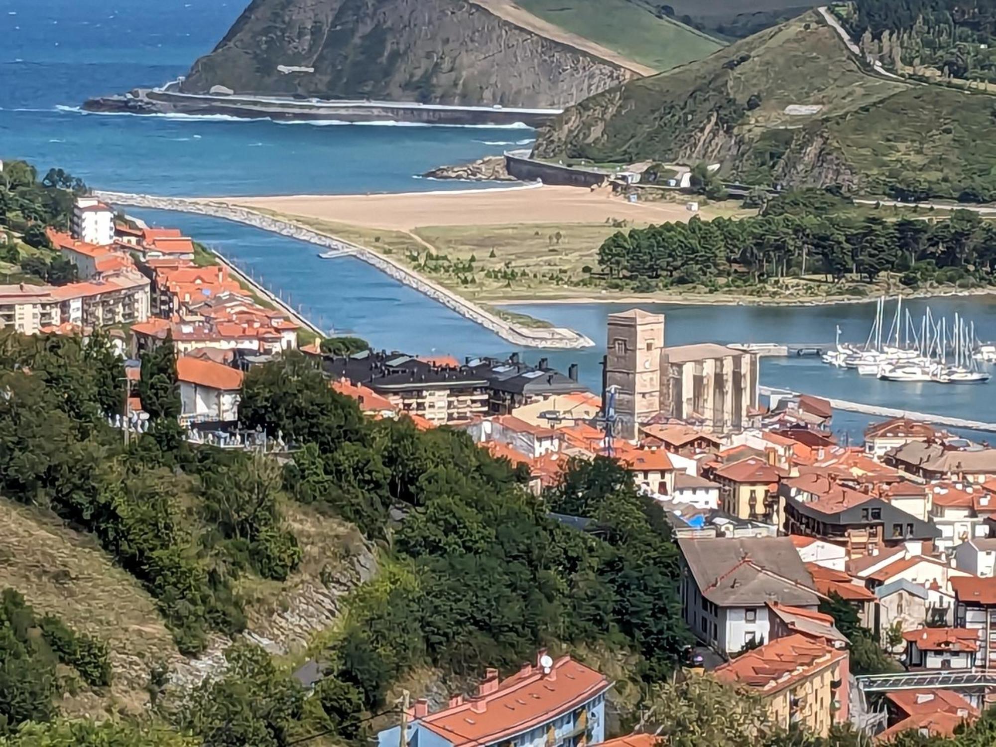 Апартаменти Zumaia Basque Alai Екстер'єр фото